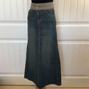 Beautiful antique wash denim skirt